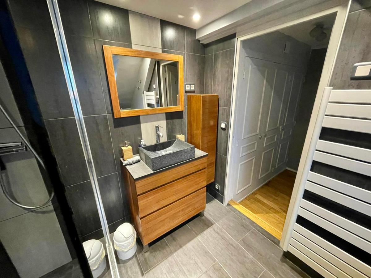 Sous Les Clochers De Rouen - Spacieux Logement Екстериор снимка